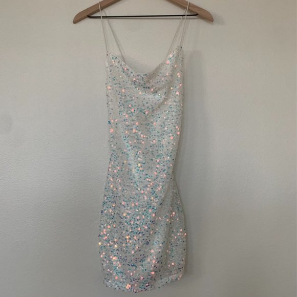 NWT Sparkle More White Iridescent Sequin Bodycon Mini Dress - Picture 6 of 11